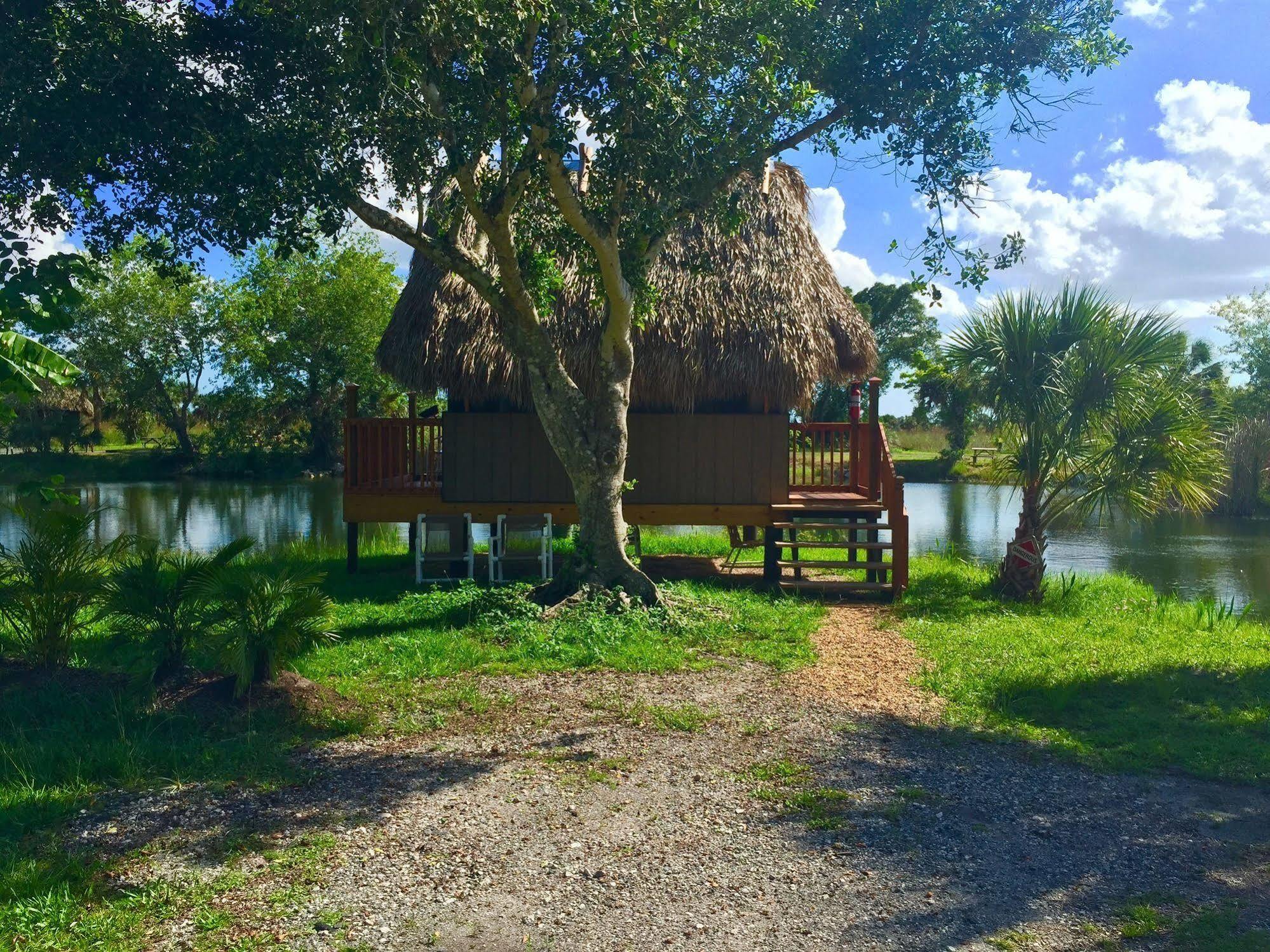 Everglades Chickee Cottage & Bungalow - Ochopee المظهر الخارجي الصورة